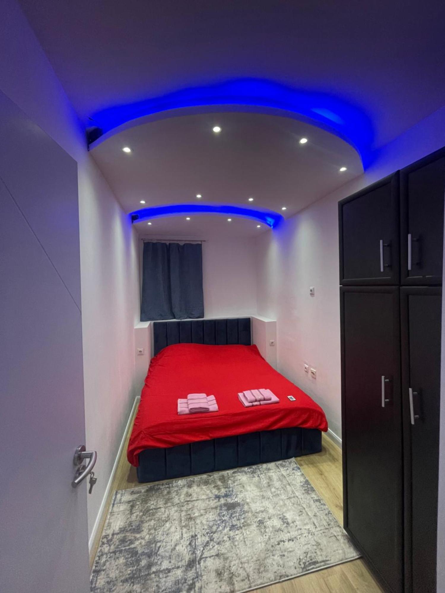 38 Apartment 3 Pristina Kültér fotó